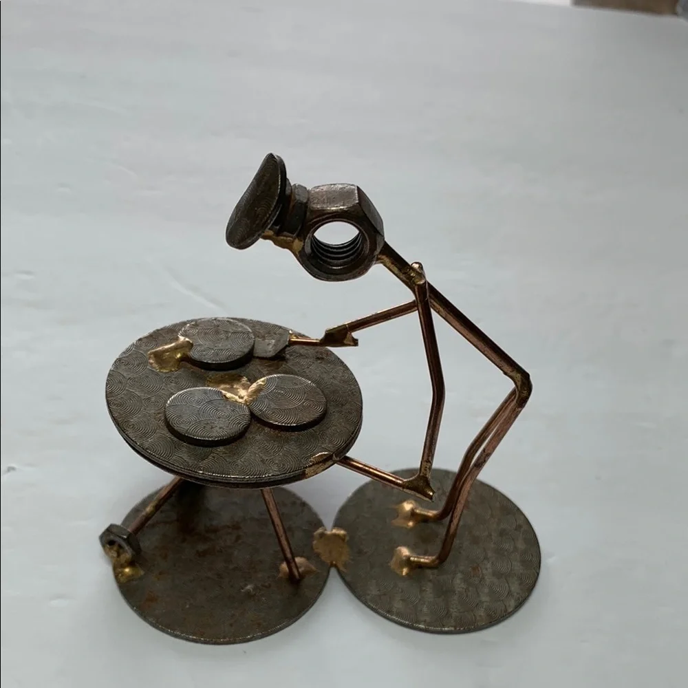 Metal Sculpture Art Piece - Picture 3 of 4